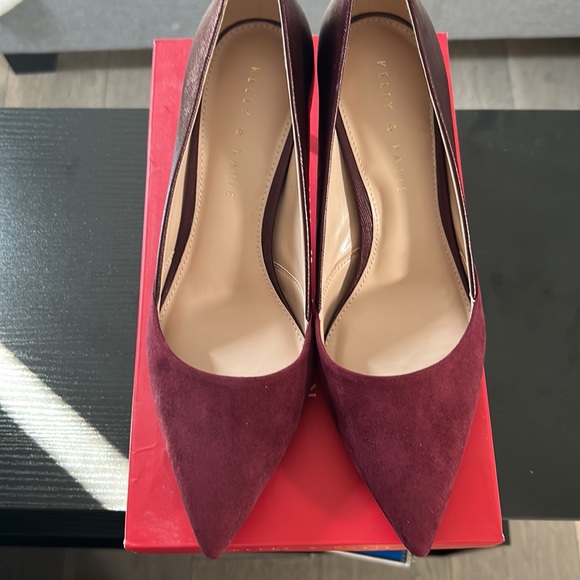 BRAND NEW NEVER WORN gorgeous wine purple stilettos - Picture 3 of 6